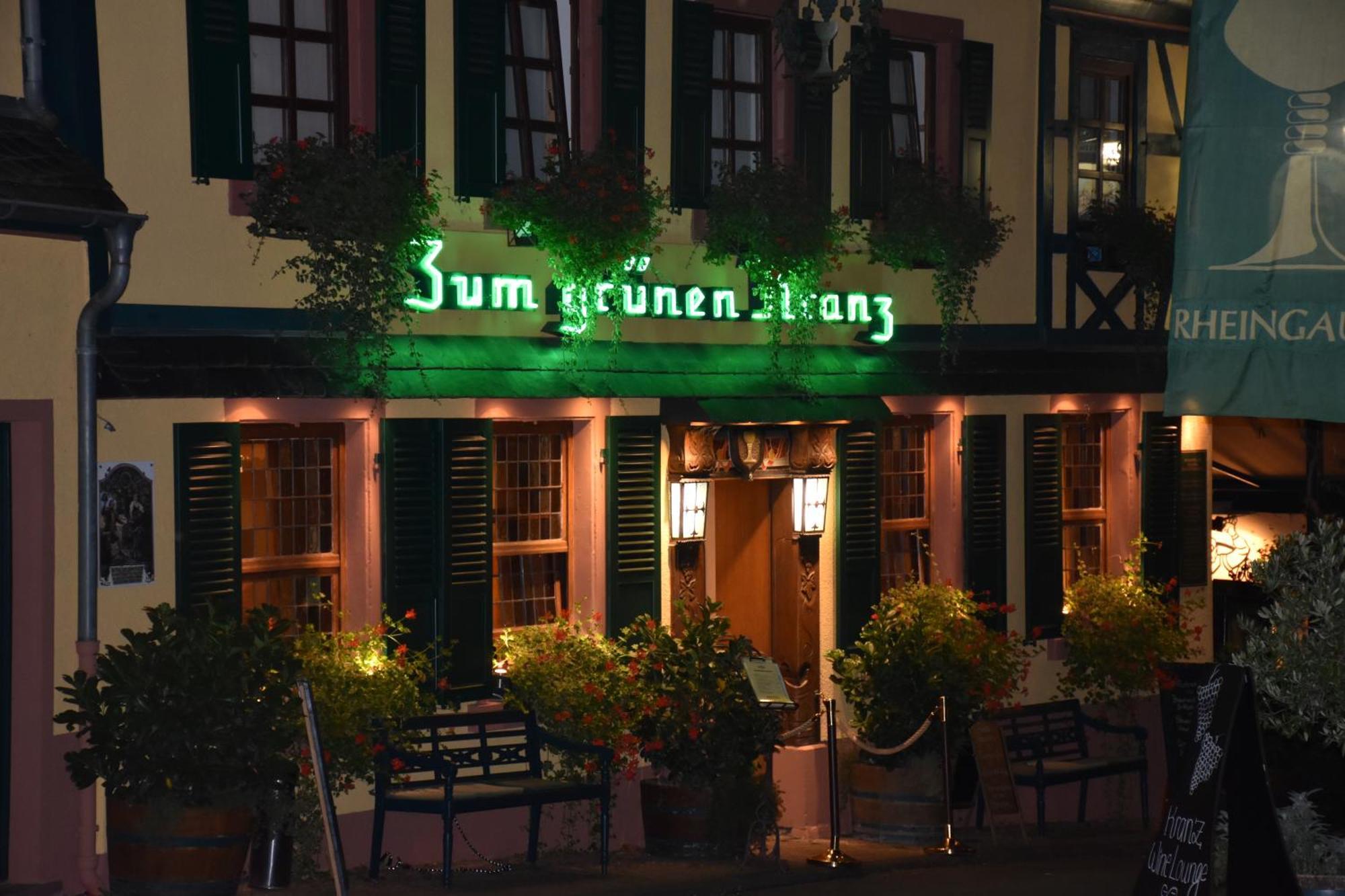 Weinhotel Des Riesling Zum Gruenen Kranz Ruedesheim am Rhein Exterior photo
