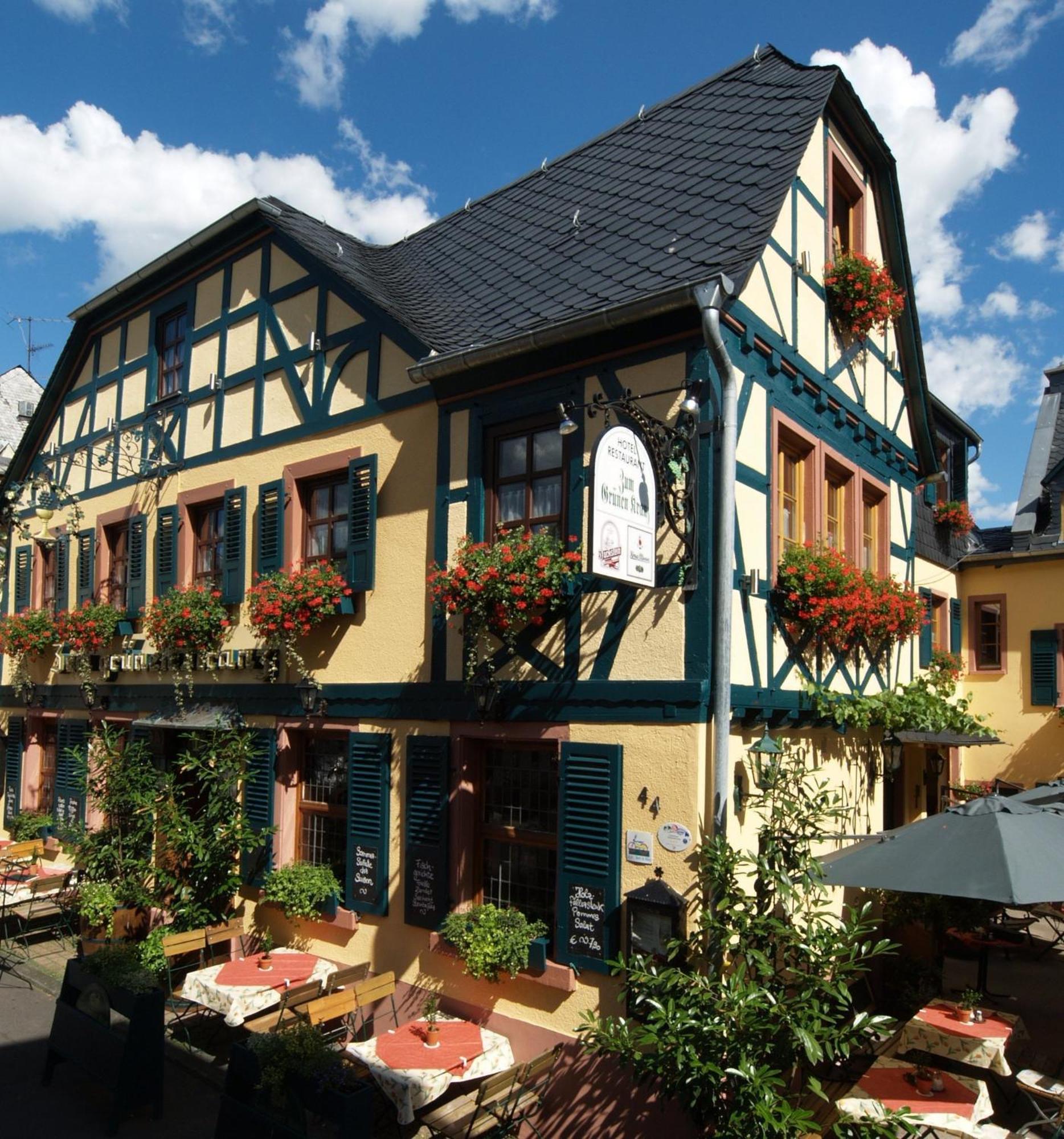 Weinhotel Des Riesling Zum Gruenen Kranz Ruedesheim am Rhein Exterior photo
